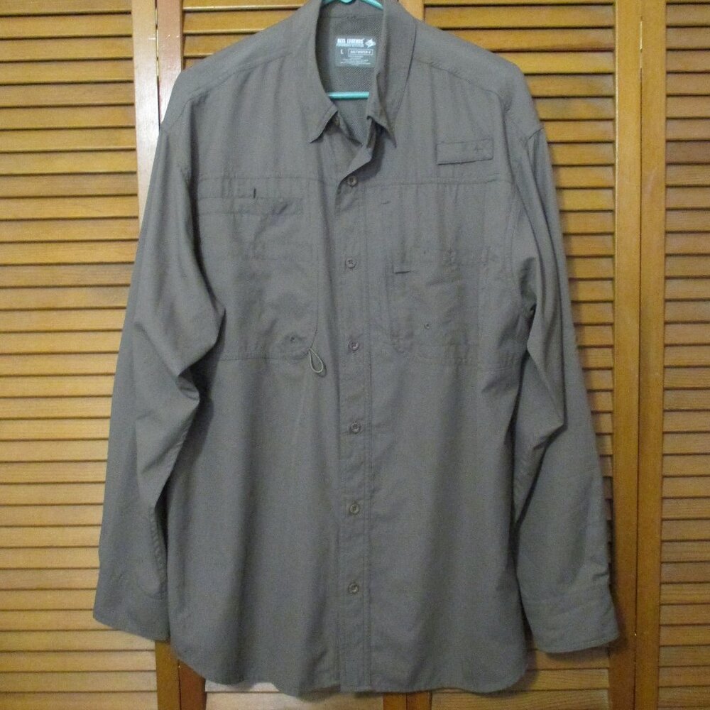 Reel Legends Saltwater Activewear top khaki/green/gray color vented size L